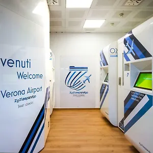 Hotel a capsule Resting Pods - Zzzleepandgo Vrn Verona Airport