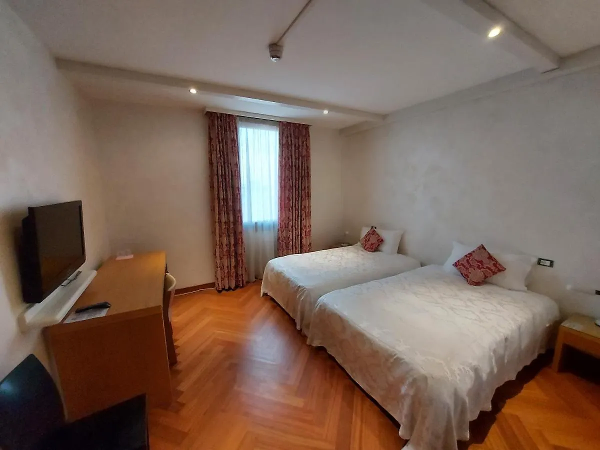 ****  Hotel Posta 77 San Giorgio In Bosco Italy